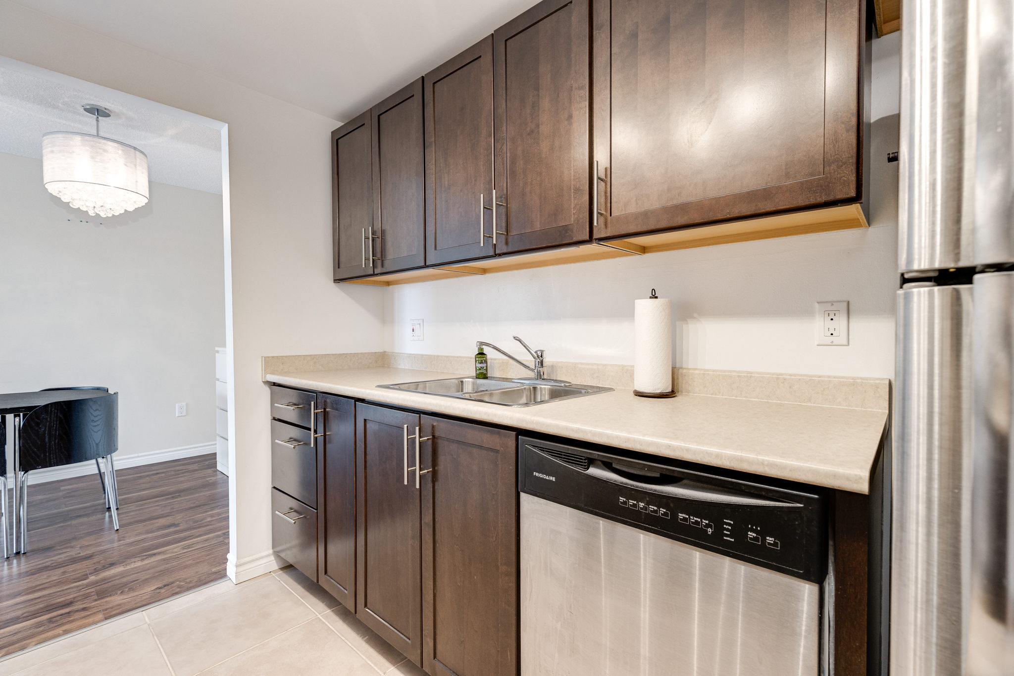 London property showcase — delivered property photograph 5