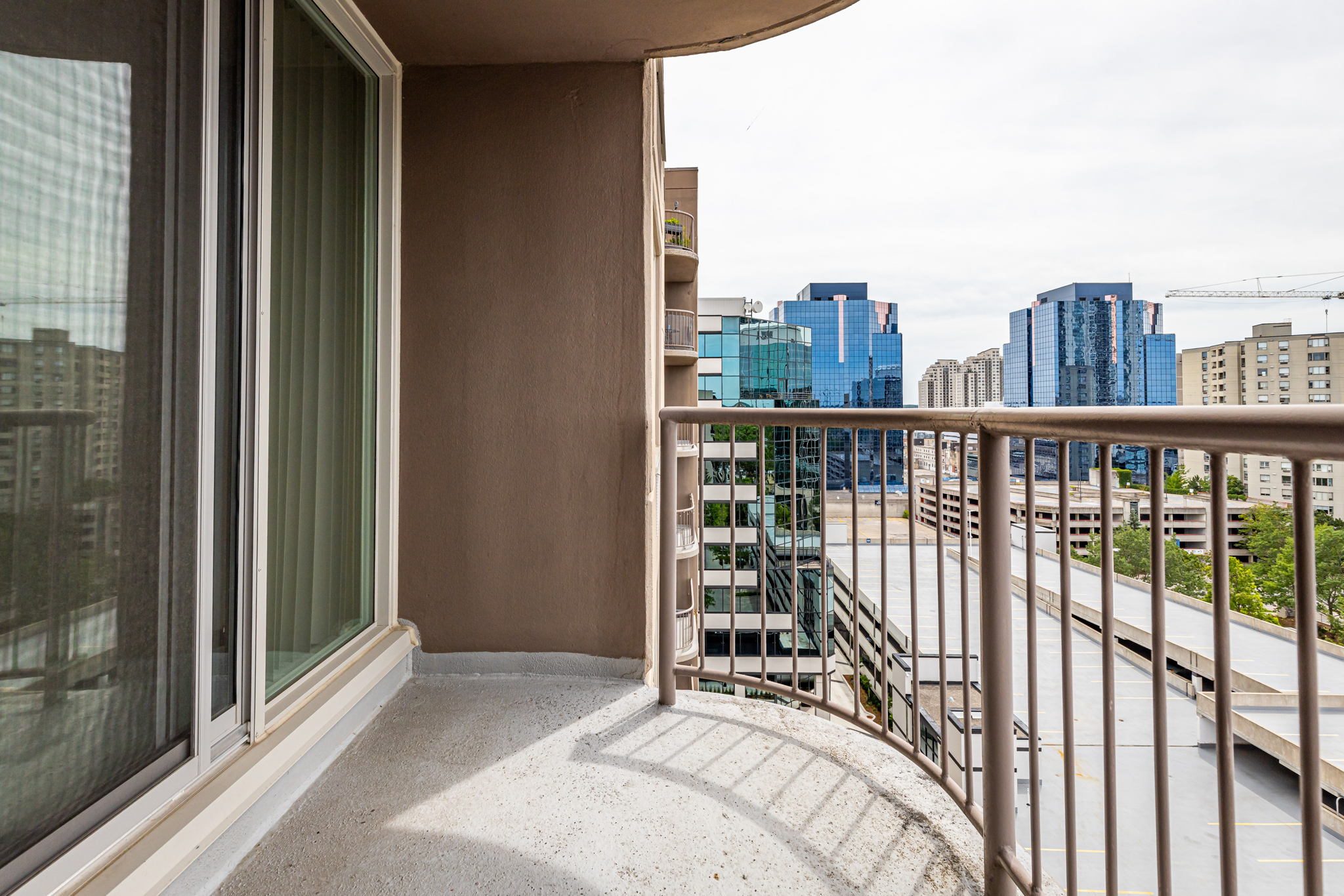 London property showcase — delivered property photograph 22