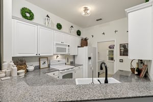 Legendary Dr 302-S1104-011.jpg