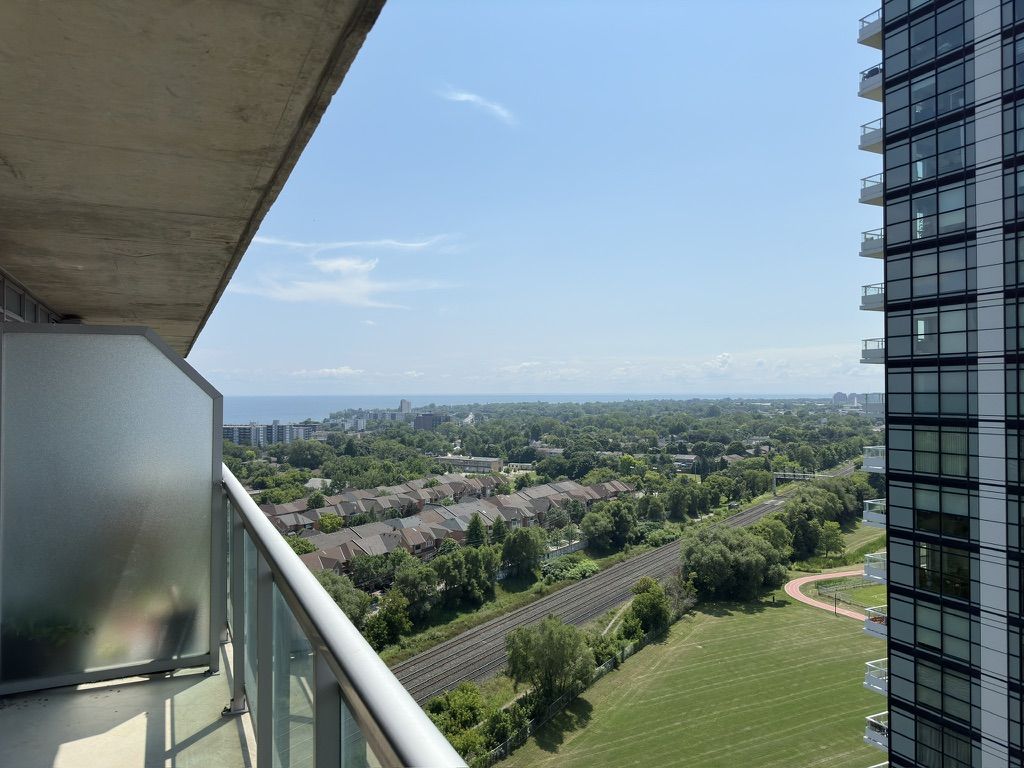 Toronto property showcase — delivered property photograph 7