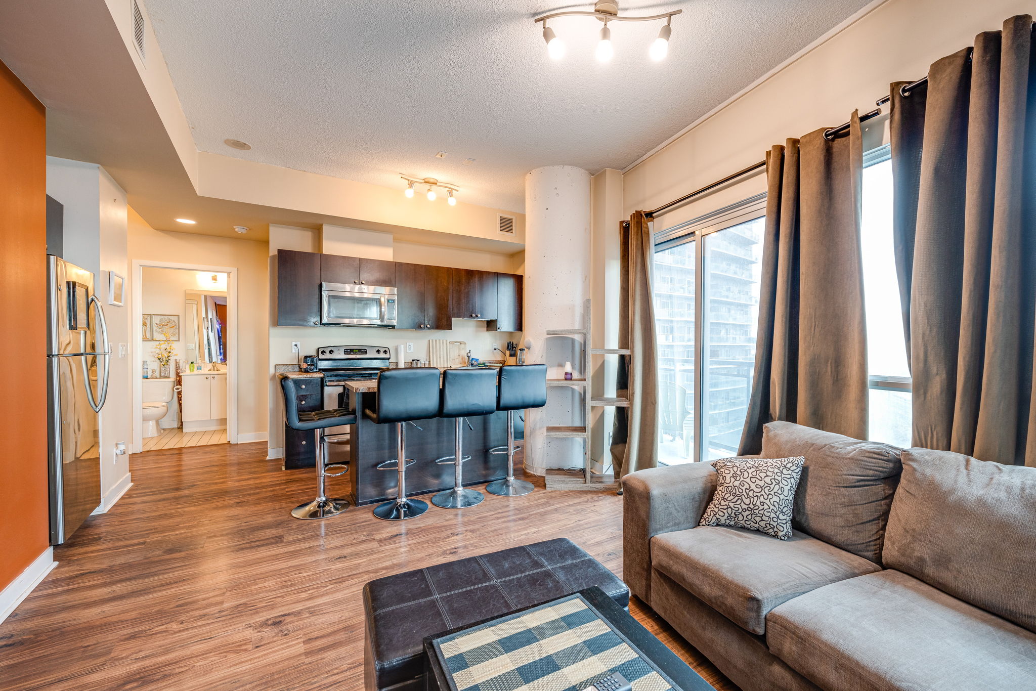 Toronto property showcase — delivered property photograph 8