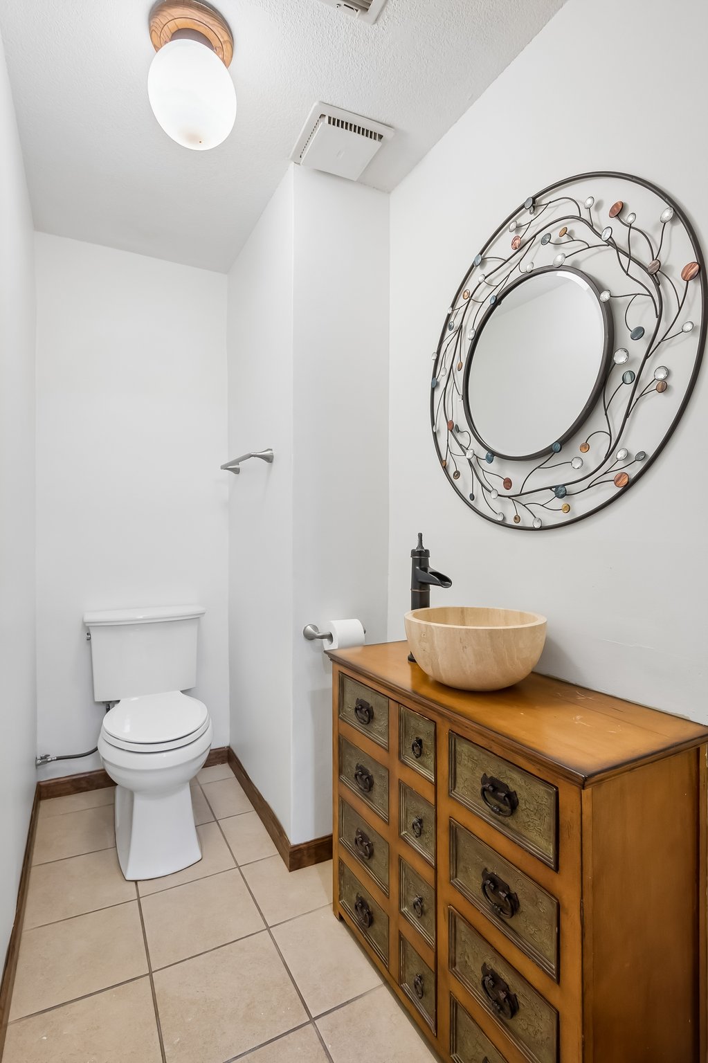 8894 - 155 N Shore Dr_023.jpg
