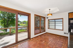8894 - 155 N Shore Dr_012.jpg