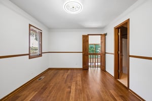8894 - 155 N Shore Dr_013.jpg