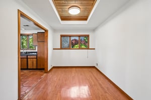 8894 - 155 N Shore Dr_033.jpg