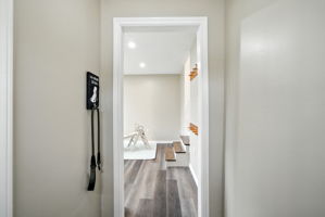  Photo 34