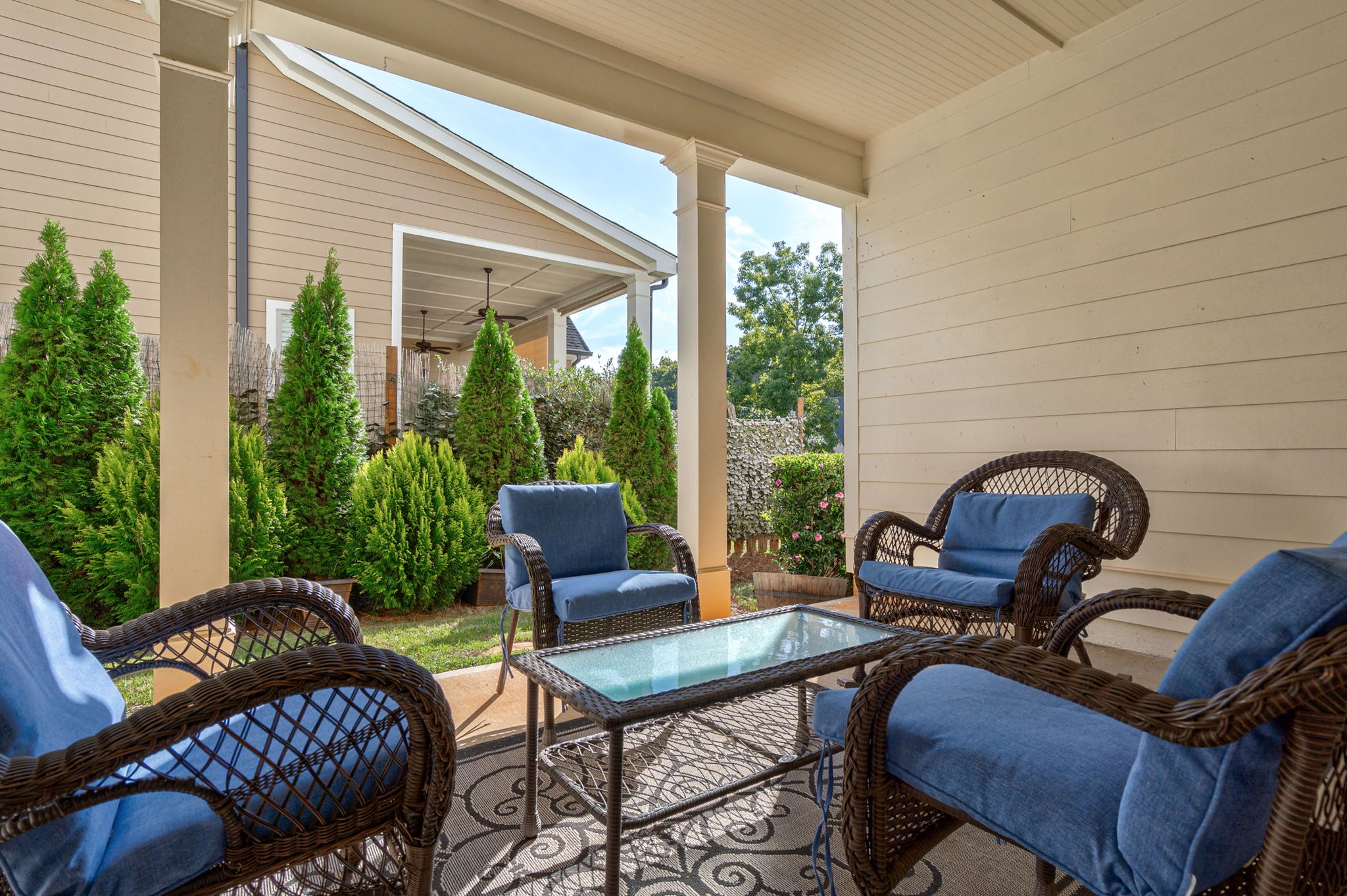 Covered Porch (living room access)