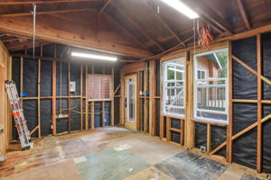  Photo 31