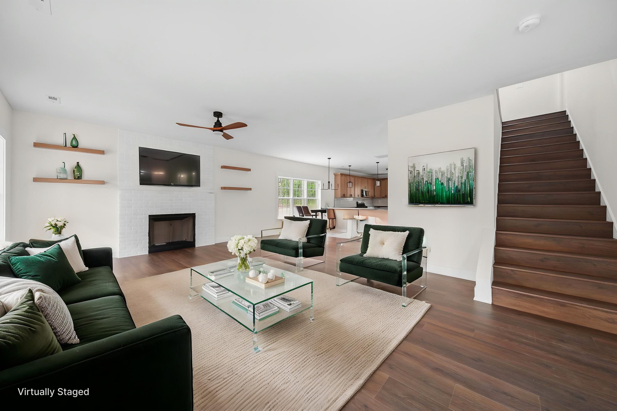 SSI00003_web virtually staged.jpeg