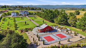 003_F8_AERIAL155 Scarlet Ct