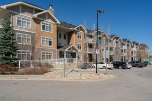  Photo 0