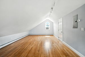  Photo 38