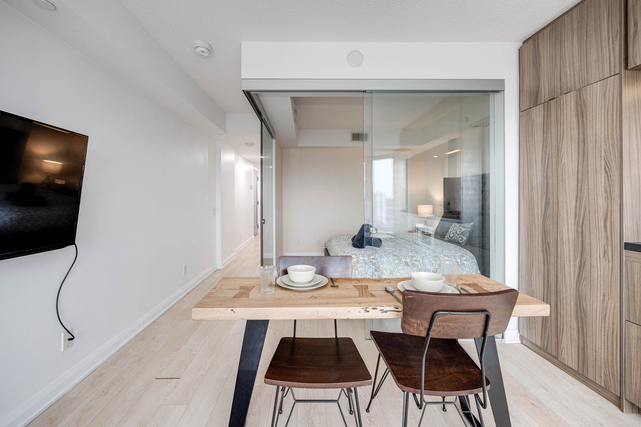 Toronto property showcase — delivered property photograph 4