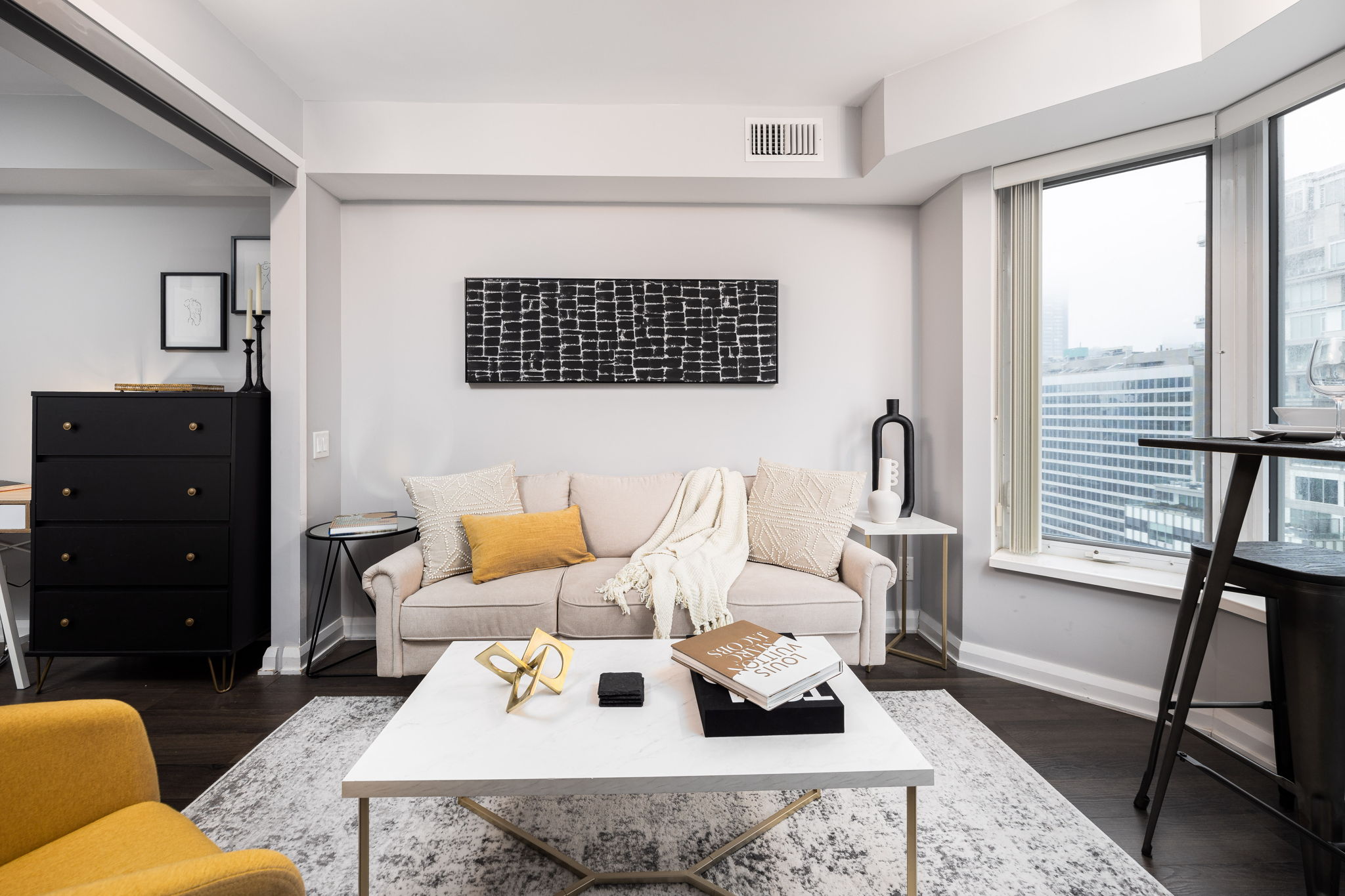 Toronto property showcase — delivered property photograph 3