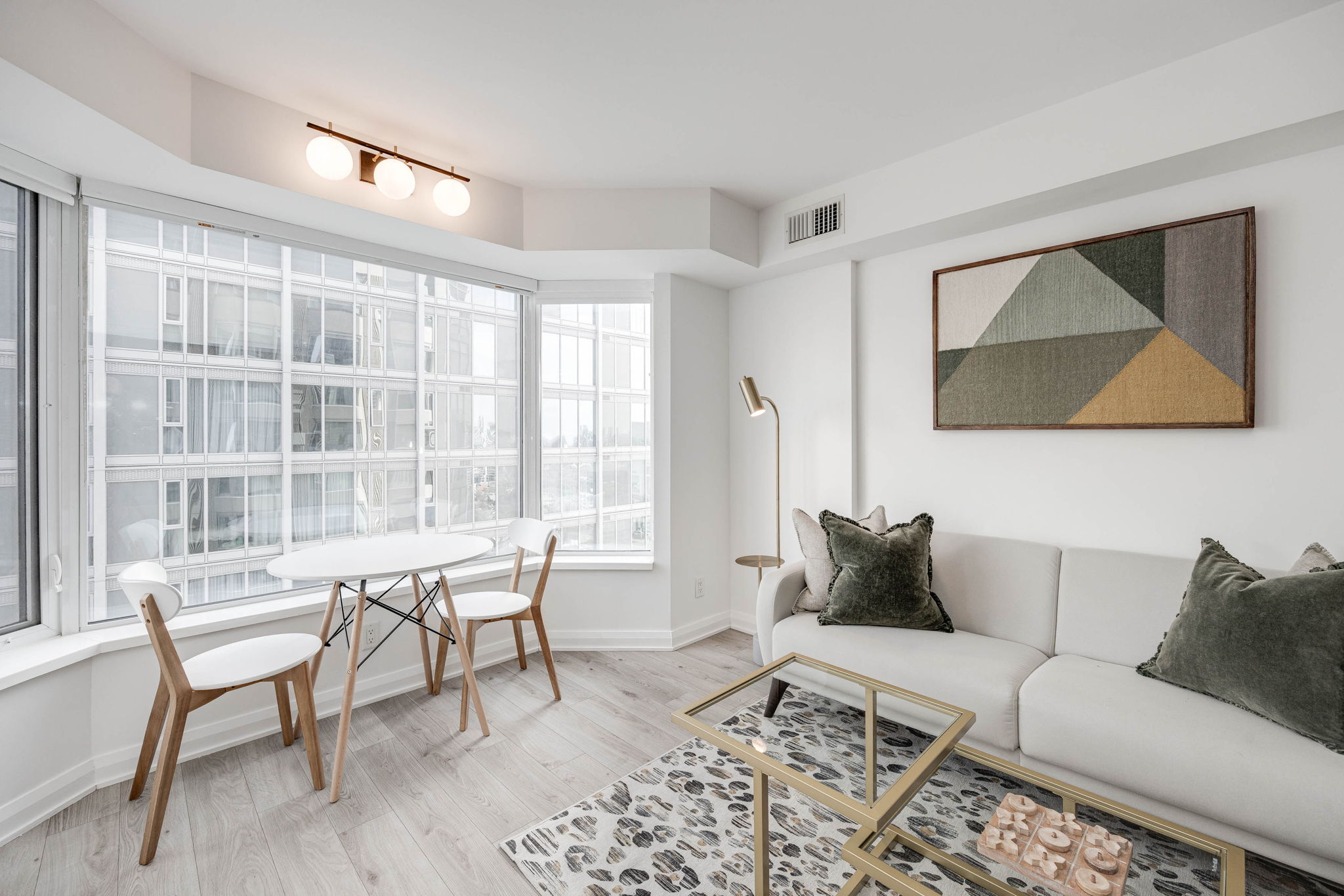 Toronto property showcase — delivered property photograph 4