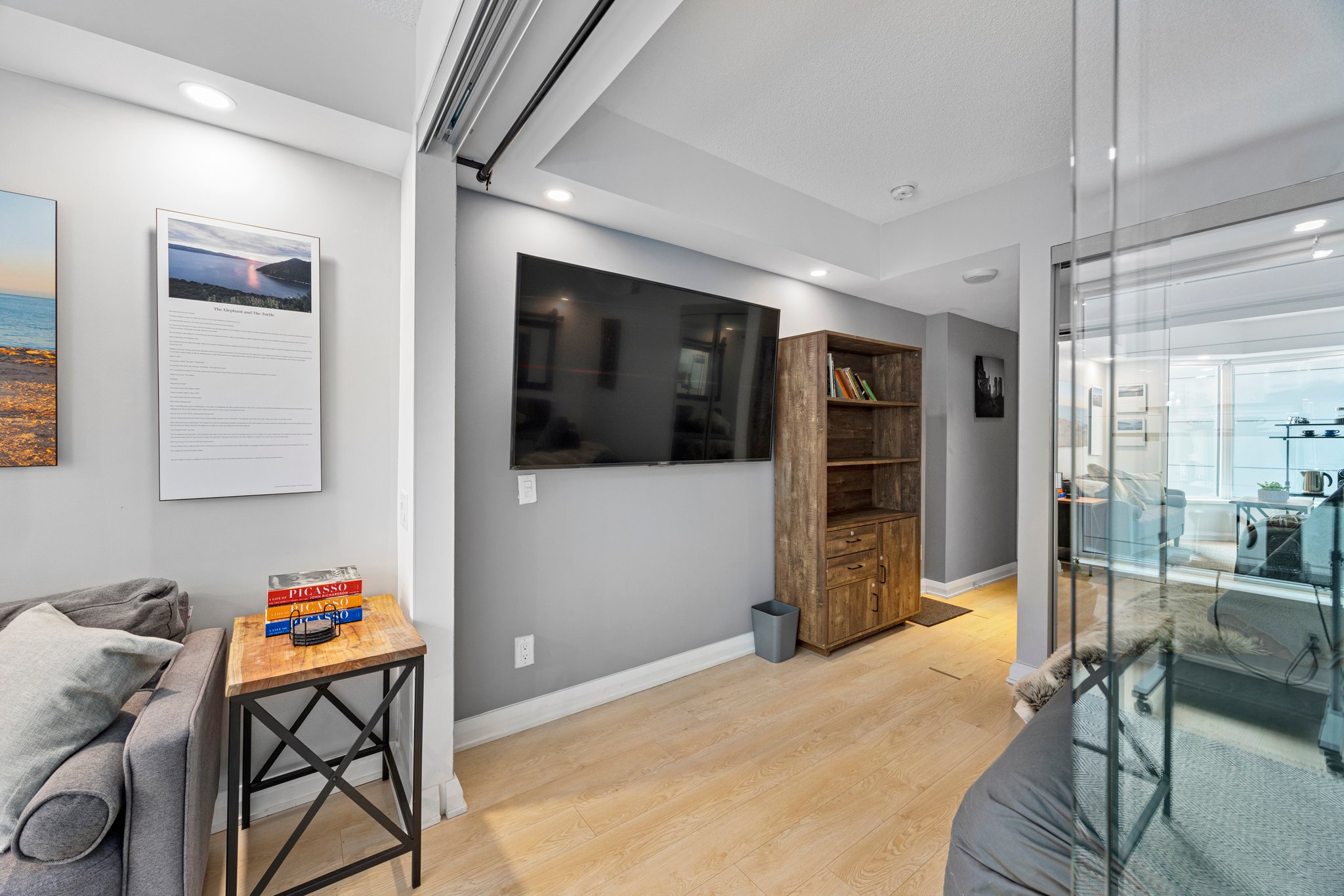 Toronto property showcase — delivered property photograph 8