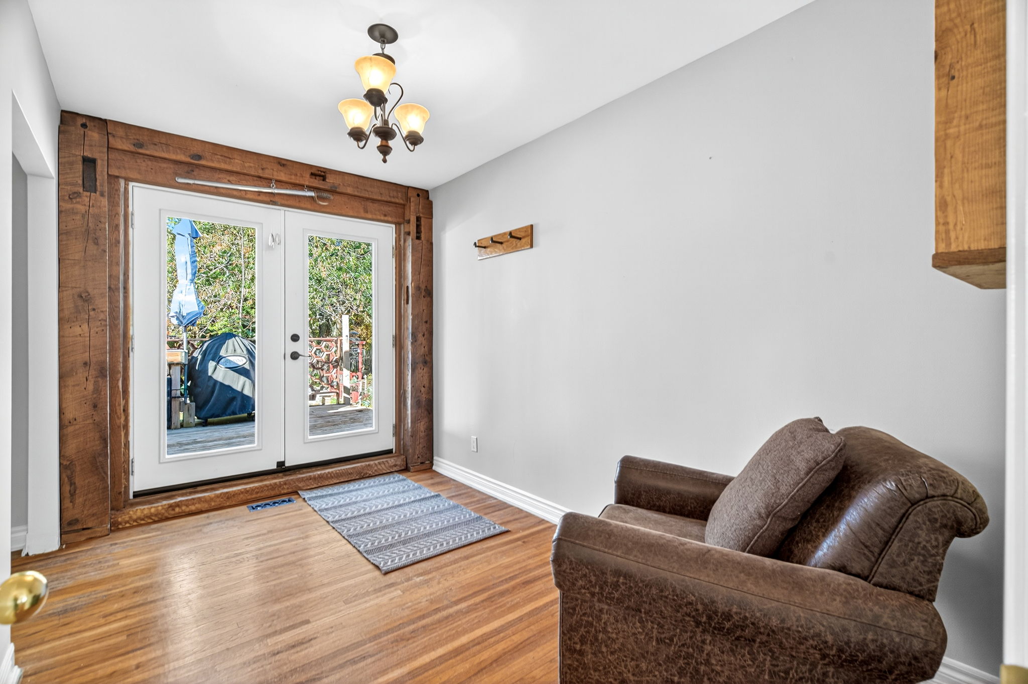 1550 Evangeline Dr Oshawa, ON L1J 3T2