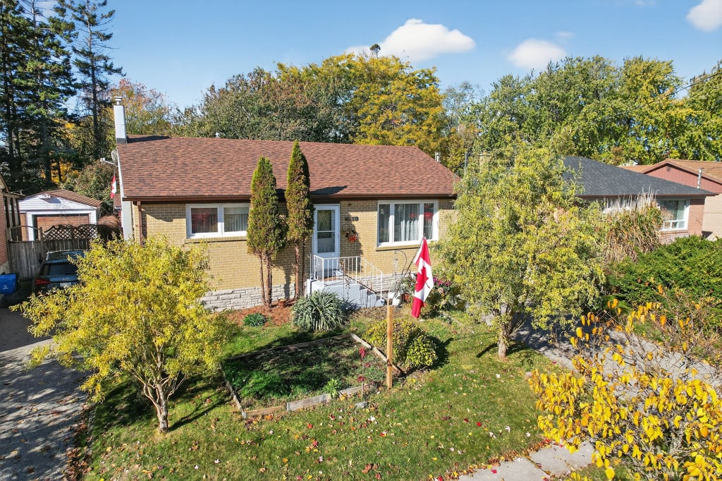1550 Evangeline Dr