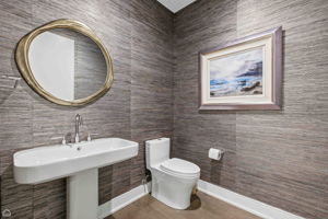 1550 N Clark St 903 - Amit Vyas_CHP2026_019