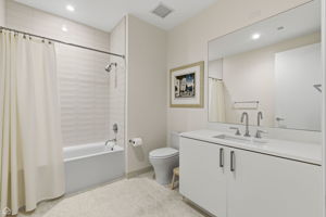 1550 N Clark St 903 - Amit Vyas_CHP2026_027