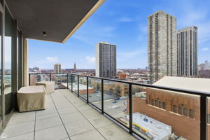 1550 N Clark St 903 - Amit Vyas_CHP2026_034