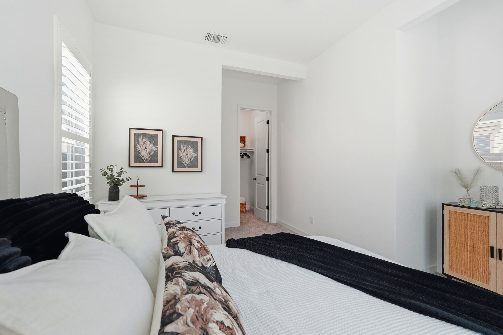 032_F8_1550 Plumas Dr