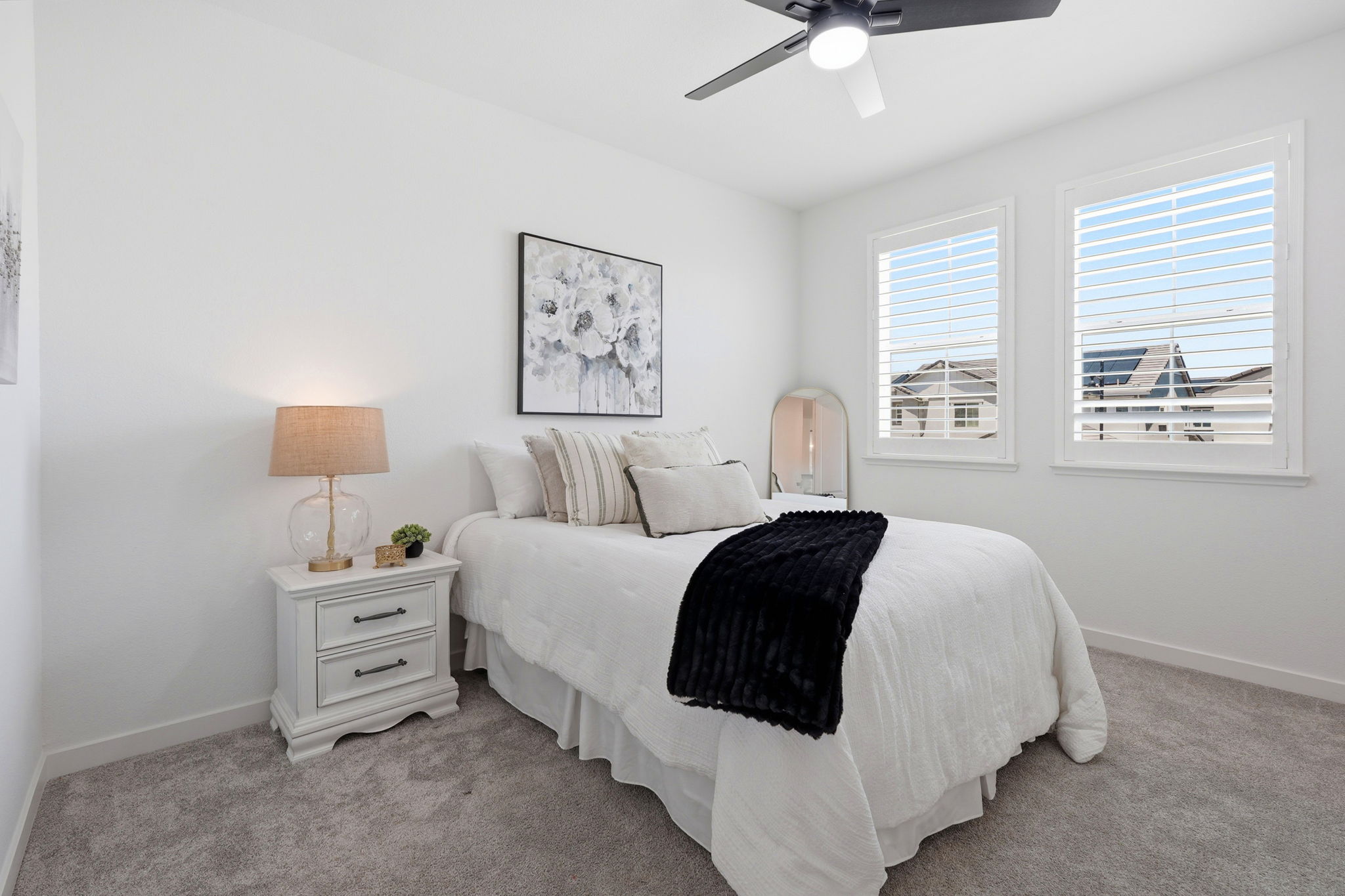 041_F8_1550 Plumas Dr