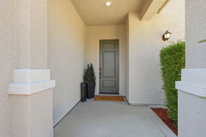 004_F8_1550 Plumas Dr