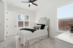033_F8_1550 Plumas Dr
