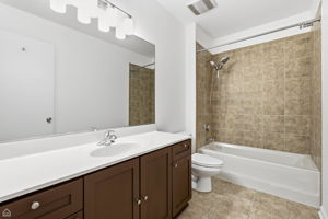 1550 S Blue Island Ave 1106 - Brady Miller_CHP2025_005