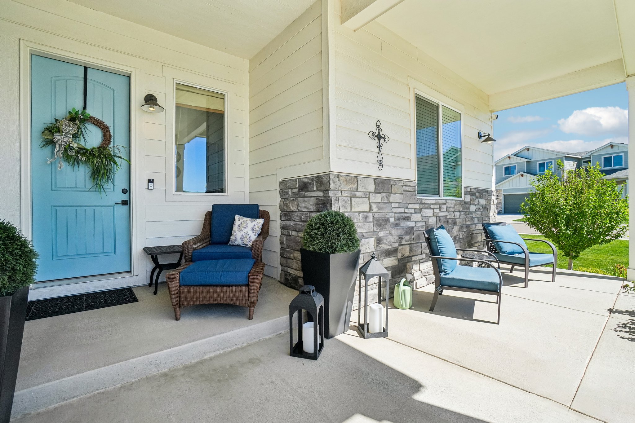 1550 S Gardenia Dr-S1706-004.jpg
