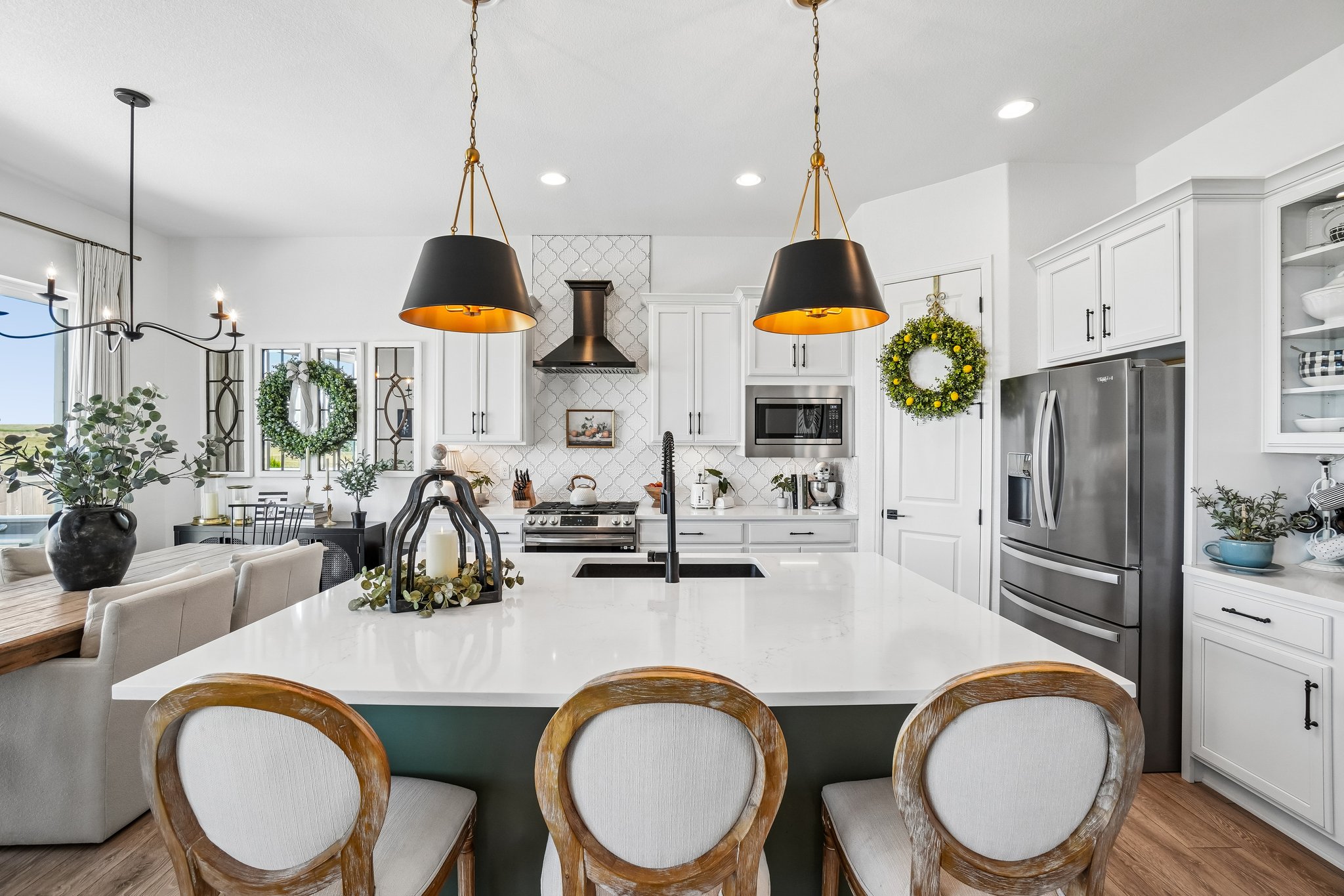 1550 S Gardenia Dr-S1706-011.jpg