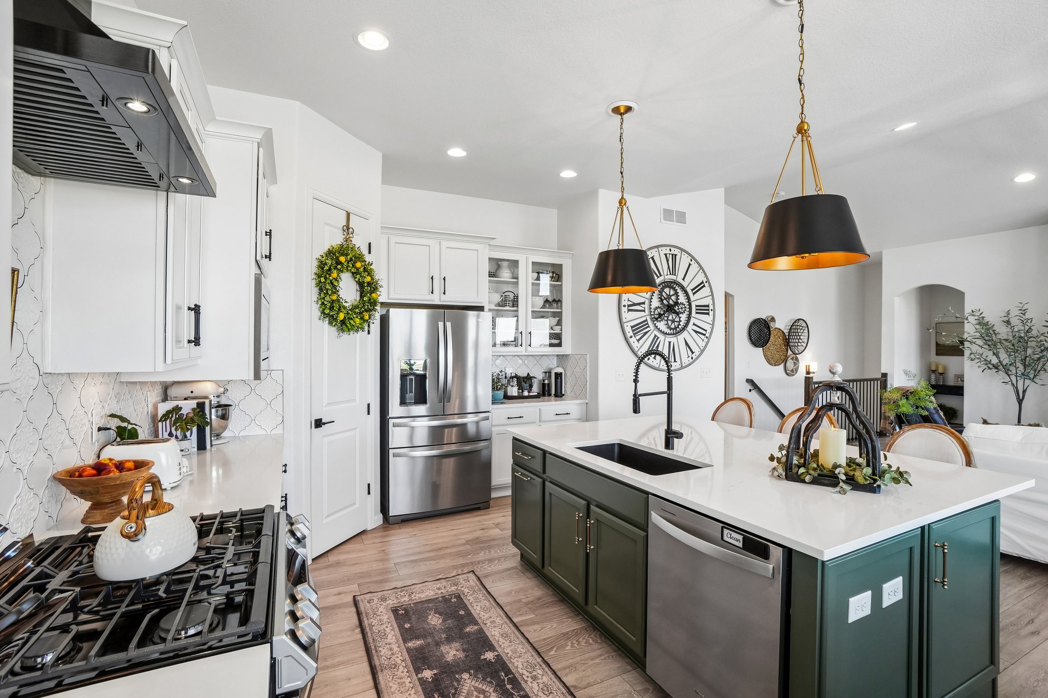 1550 S Gardenia Dr-S1706-014.jpg