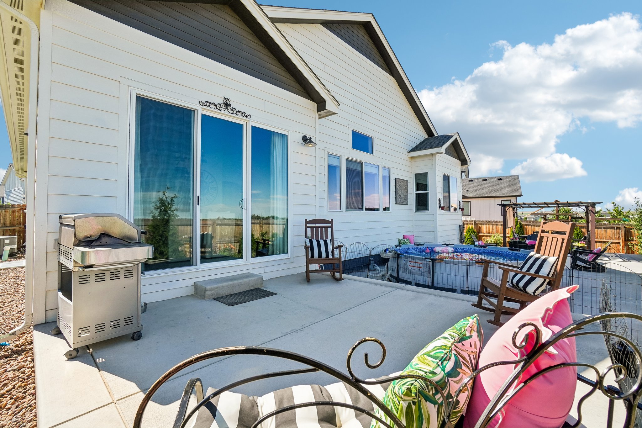 1550 S Gardenia Dr-S1706-040.jpg