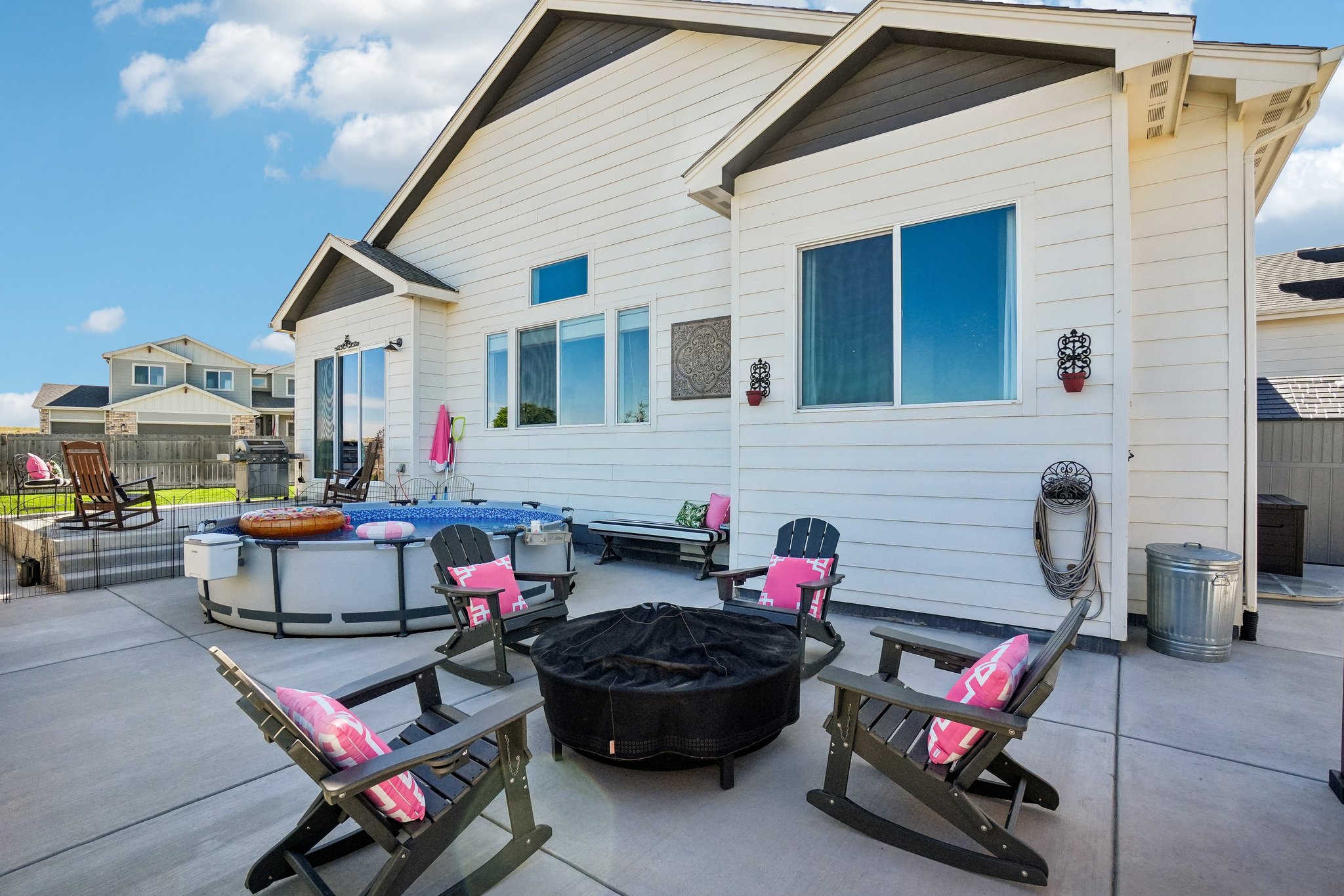 1550 S Gardenia Dr-S1706-041.jpg