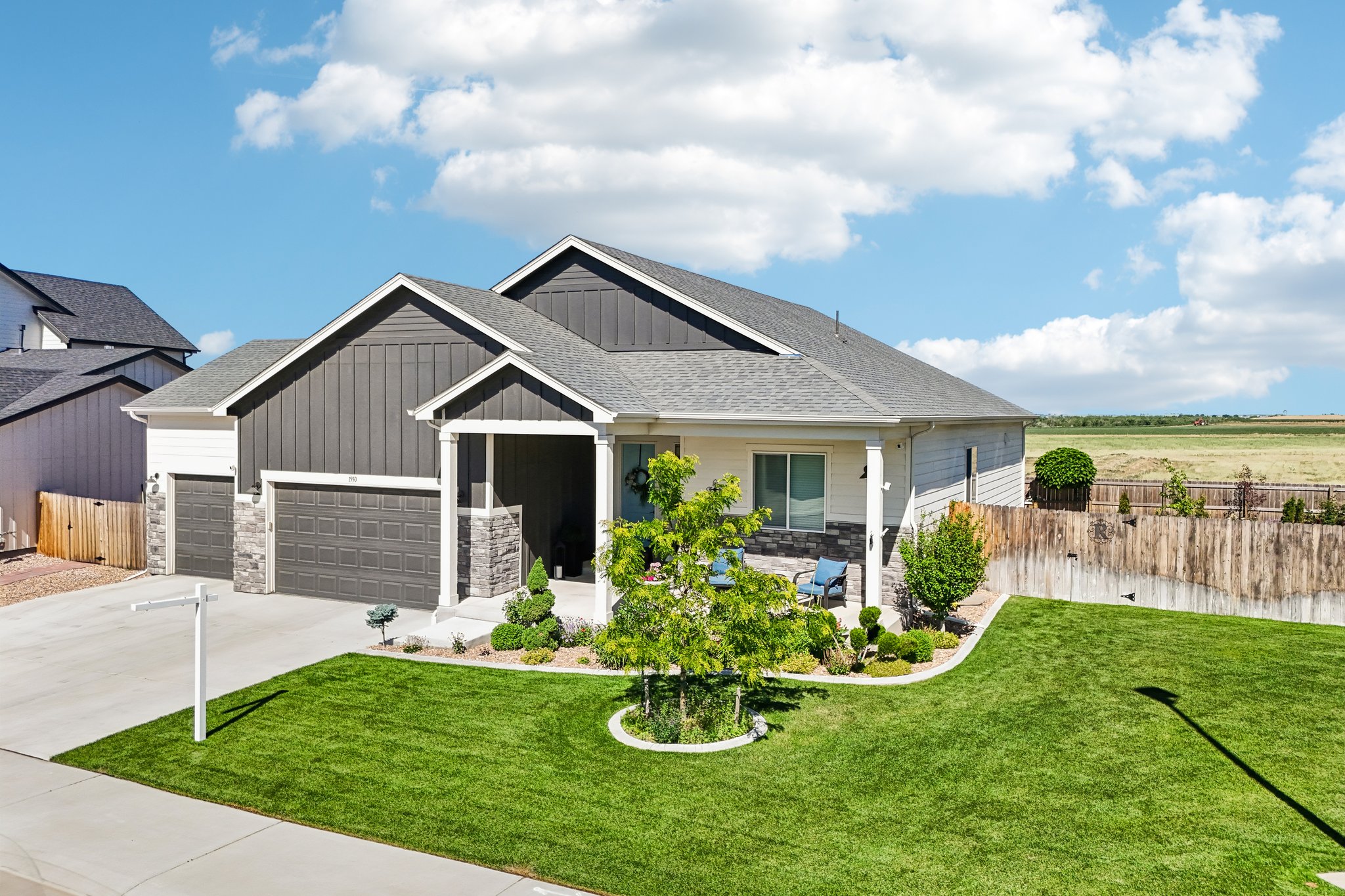 1550 S Gardenia Dr-S1706-044.jpg