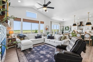 1550 S Gardenia Dr-S1706-008.jpg