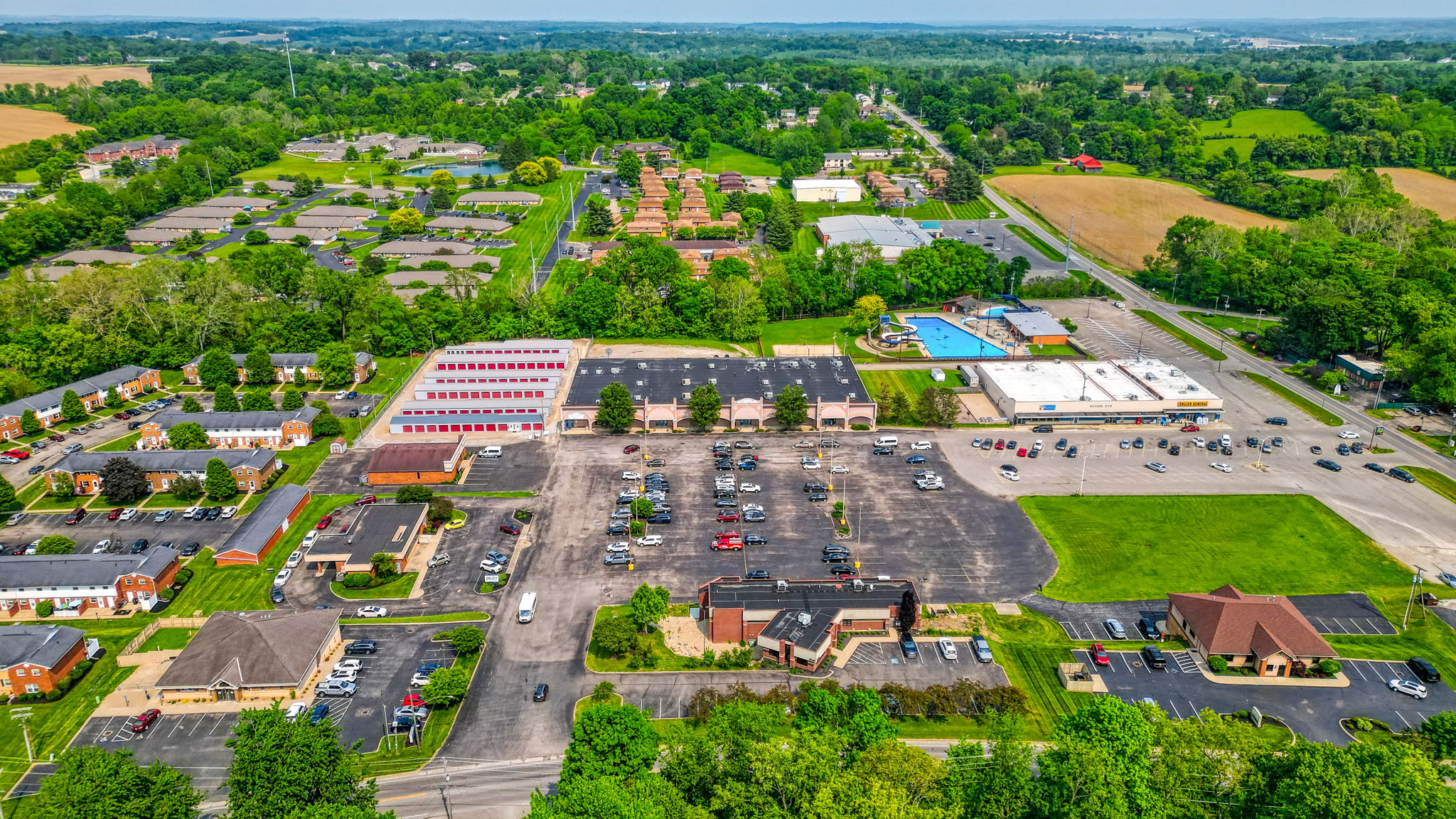 1550 Sheridan Dr (46)