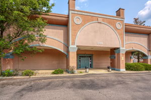 1550 Sheridan Dr (31)