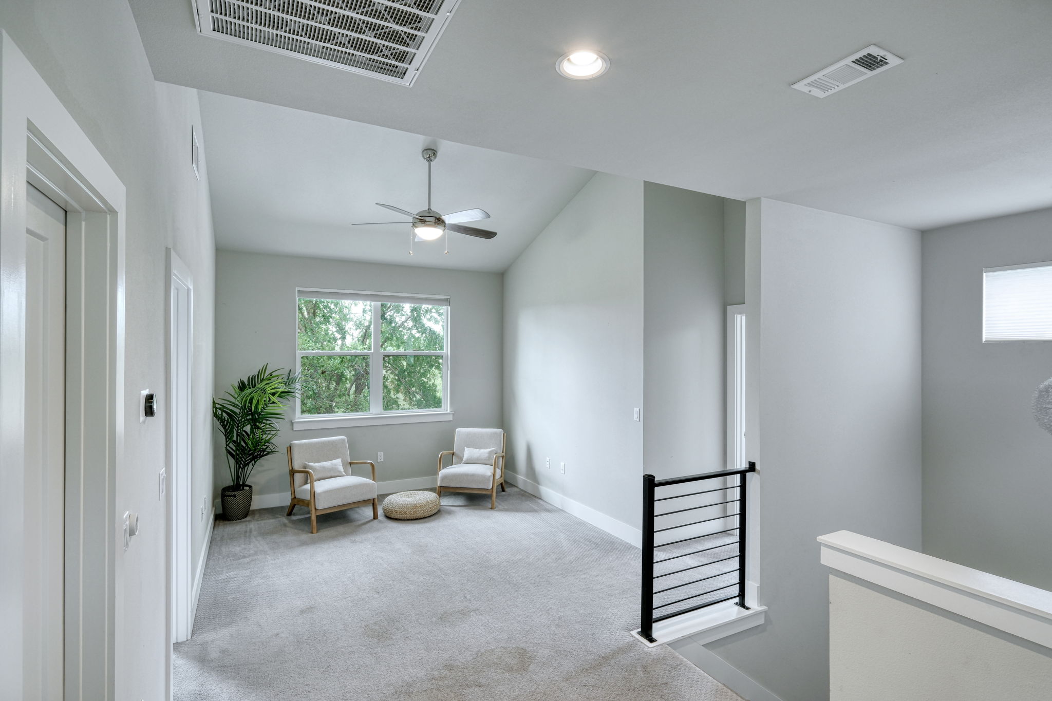 Loft/Bonus Space
