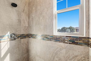 Jack and Jill Bath (2)