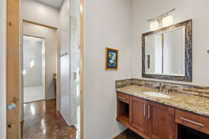 Jack and Jill Bath (3)