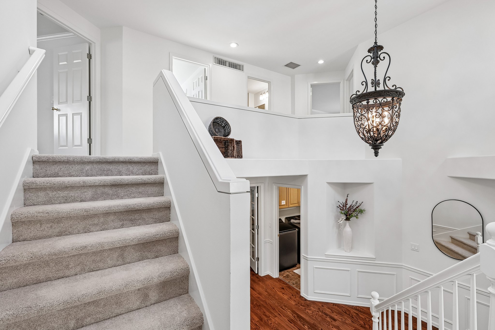 33rd Ave SE-S2410-028.jpg