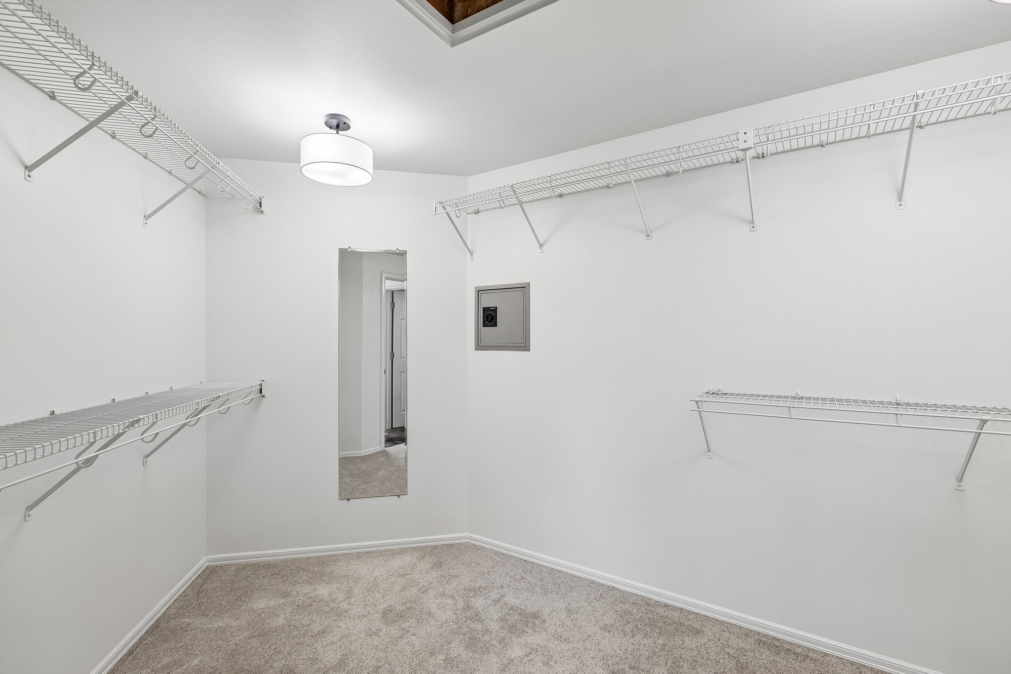 33rd Ave SE-S2410-035.jpg