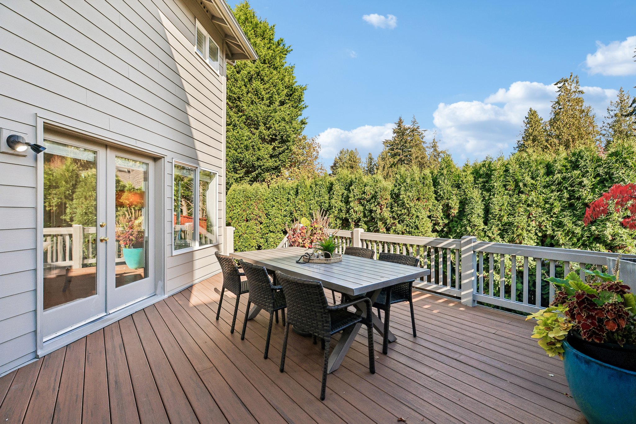 33rd Ave SE-S2410-046.jpg