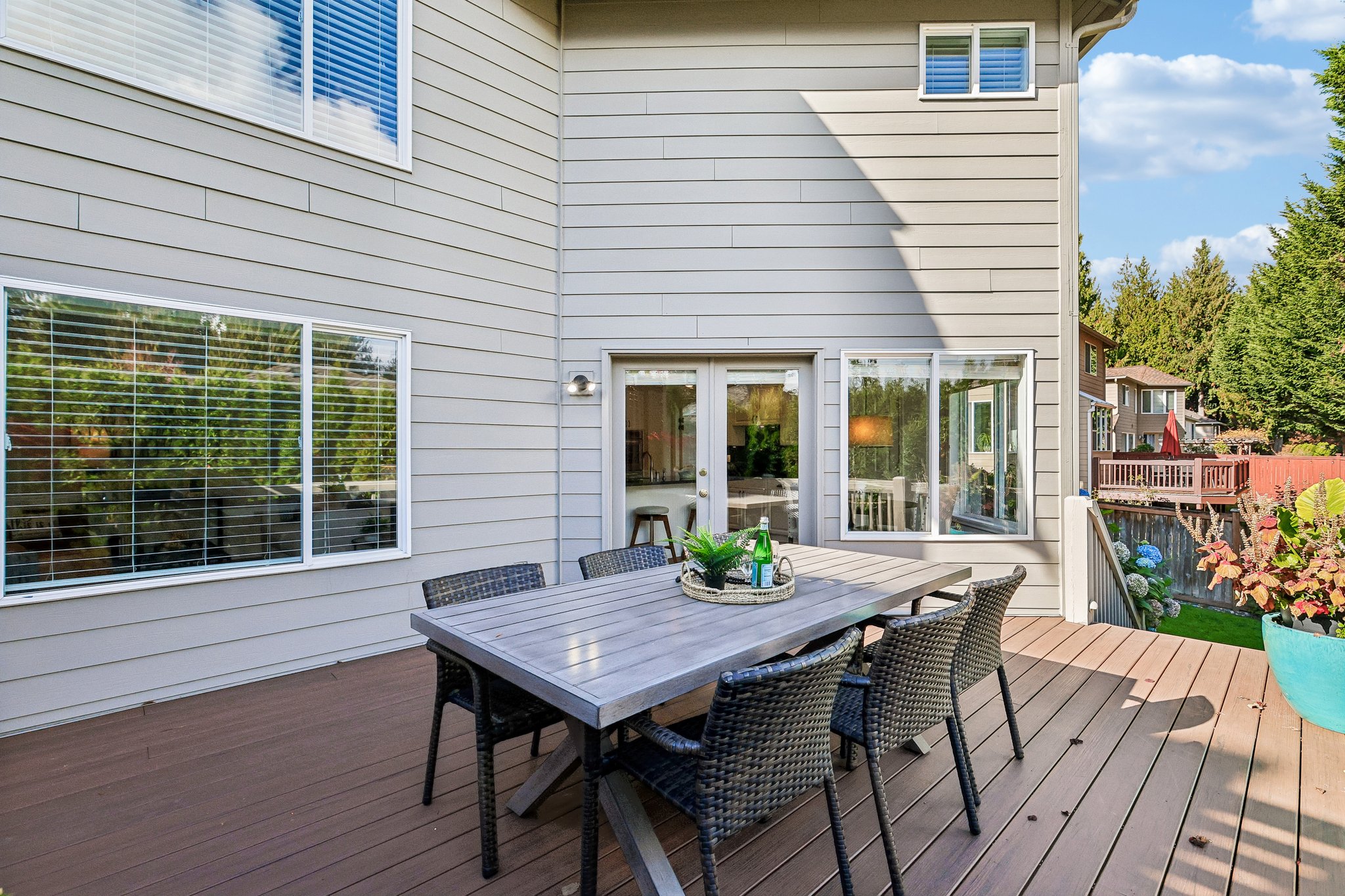 33rd Ave SE-S2410-047.jpg