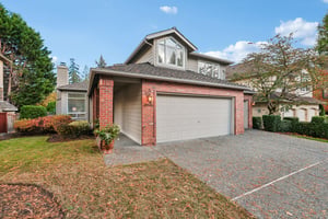 33rd Ave SE-S2410-003.jpg