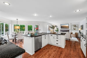 33rd Ave SE-S2410-012.jpg