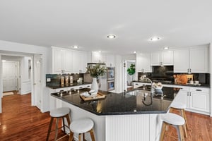 33rd Ave SE-S2410-015.jpg