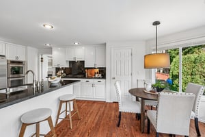 33rd Ave SE-S2410-023.jpg